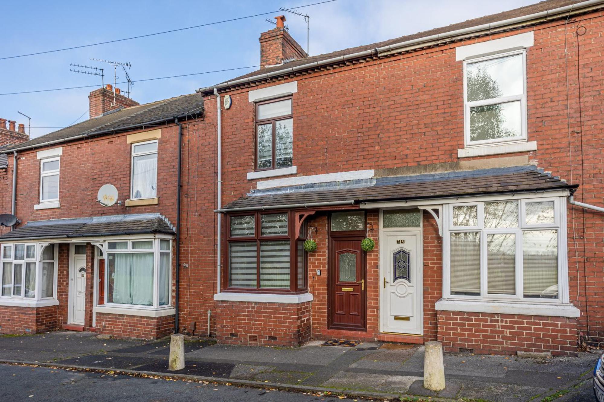 Coronation House By Yourstays - 3 Bedroom House In Newcastle-Under-Lyme Stoke-on-Trent Kültér fotó